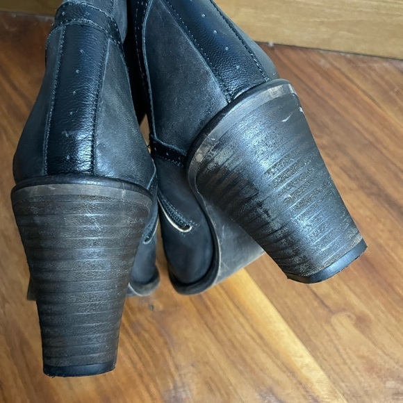 Free People Leather Western Distressed Block Heel Cowgirl Ankle Boots - Picture 10 of 15